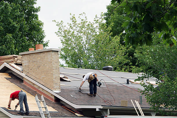 Quick and Trustworthy Emergency Roof Repair Services in Okauchee Lake, WI