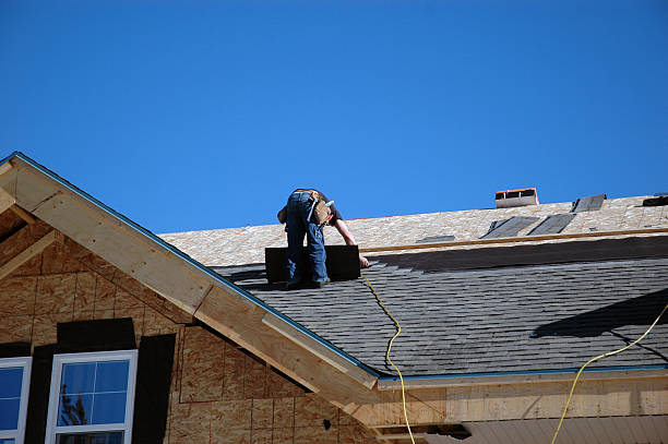 Best Residential Roofing Contractor  in Okauchee Lake, WI